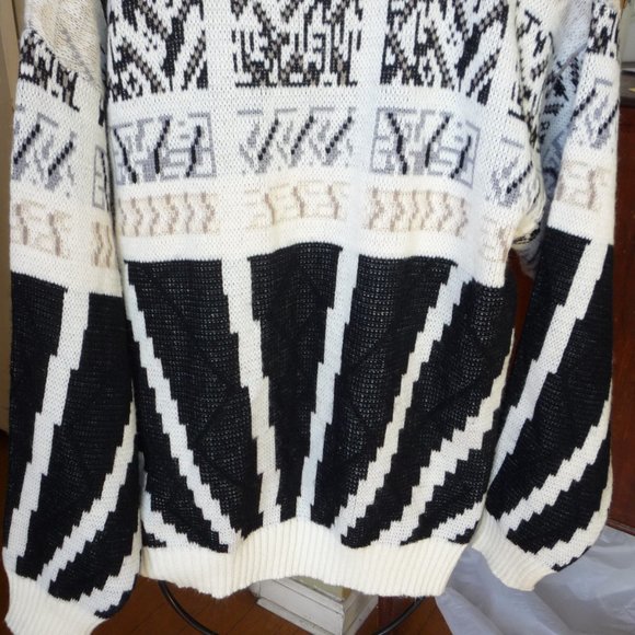 ASPETUCK TRADING CO MEN SWEATER MADE IN USA SZ LARGE NWOT - Picture 4 of 4